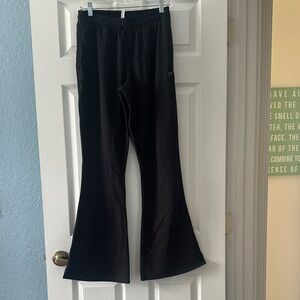 Fabletics Black Sweatpants Joggers Flare Bottom Size XS